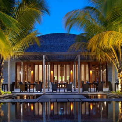 W RETREAT & SPA MALDIVES