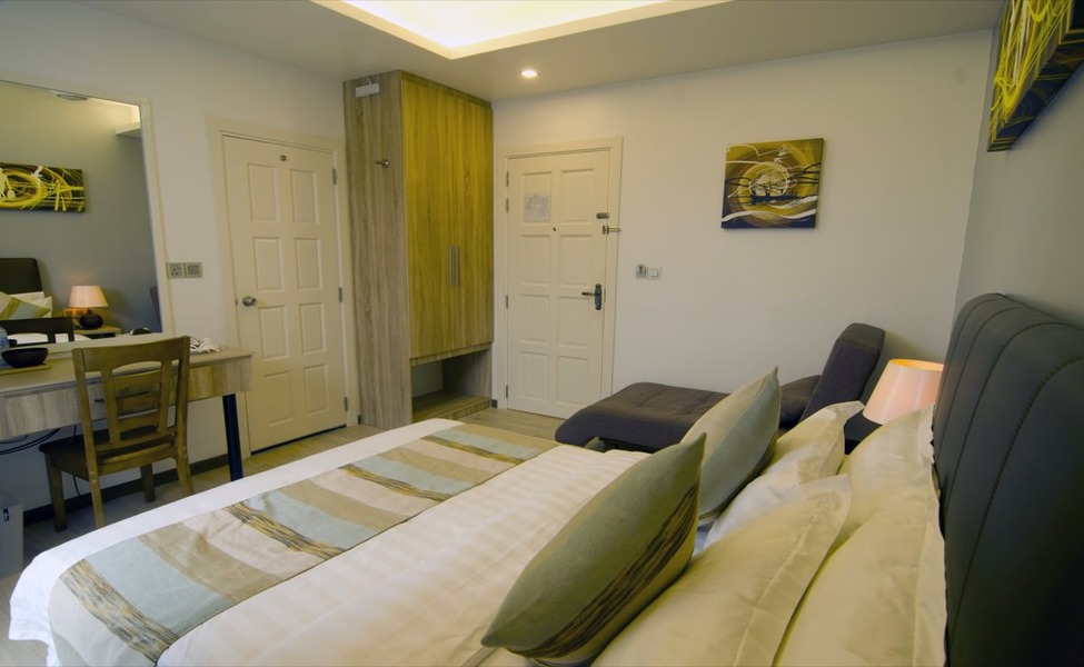 COMFORT ROOM