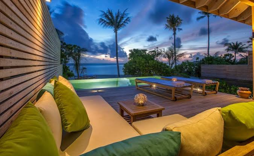 BEACH SUNSET POOL VILLAS